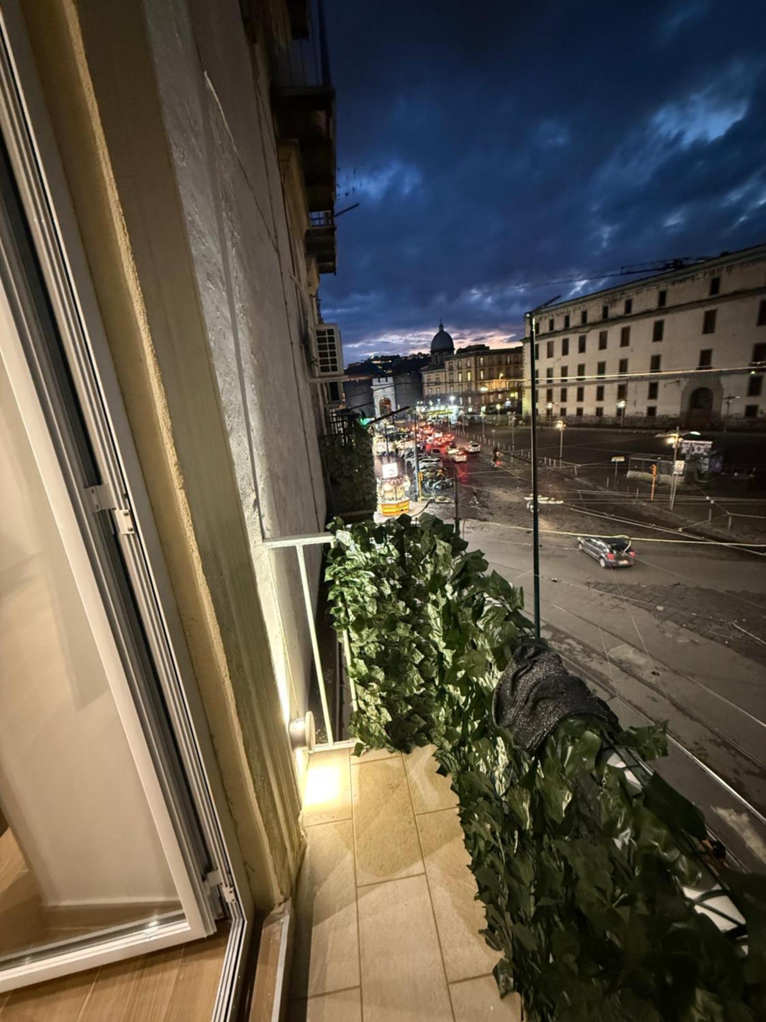 Il Regno Di Napoli Hotel Buitenkant foto