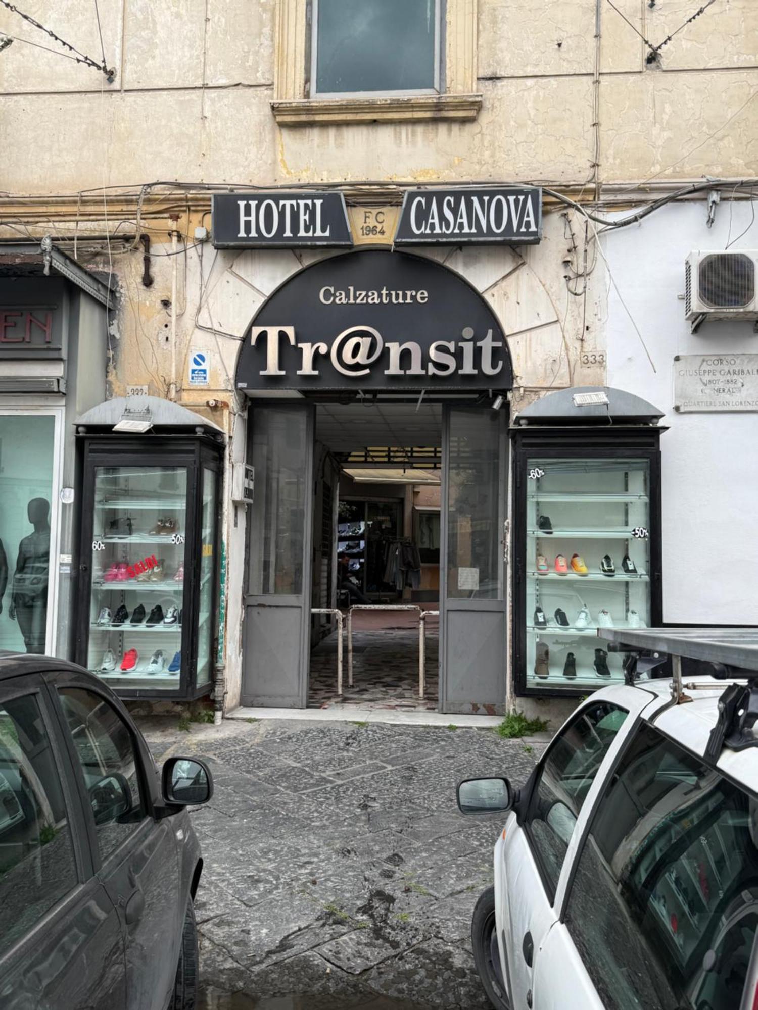 Il Regno Di Napoli Hotel Buitenkant foto