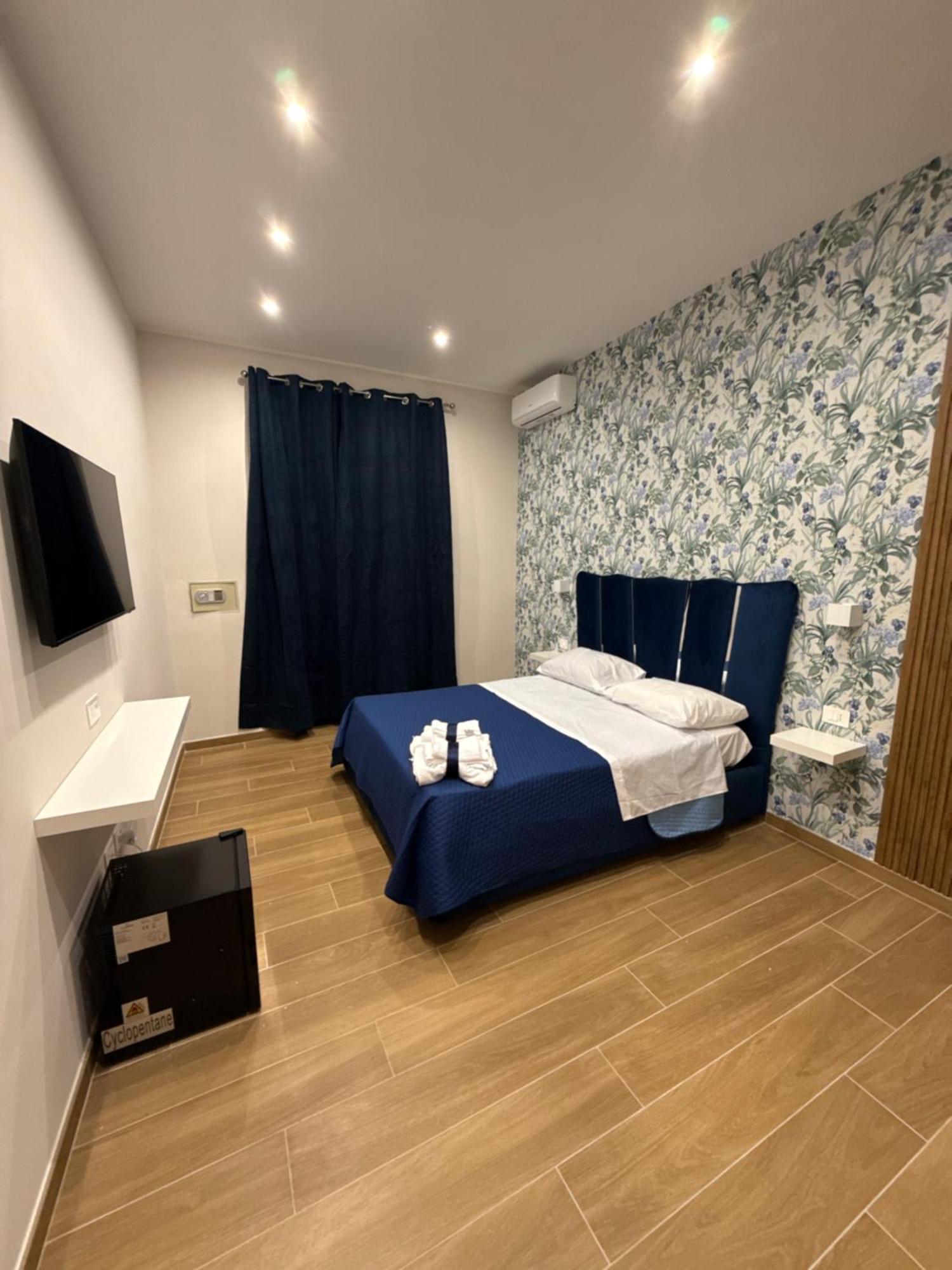 Il Regno Di Napoli Hotel Buitenkant foto