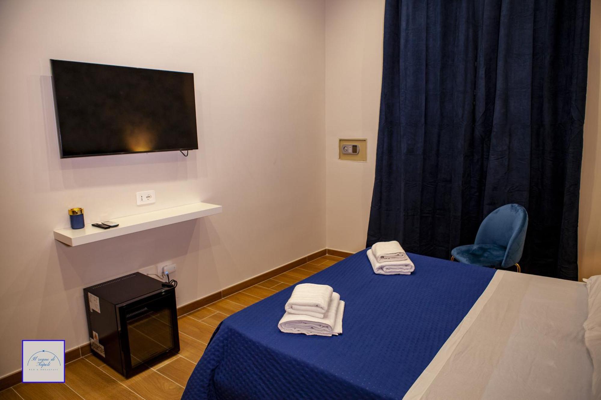 Il Regno Di Napoli Hotel Buitenkant foto