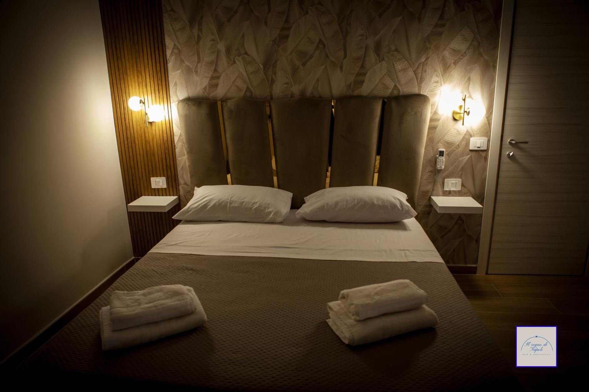 Il Regno Di Napoli Hotel Buitenkant foto