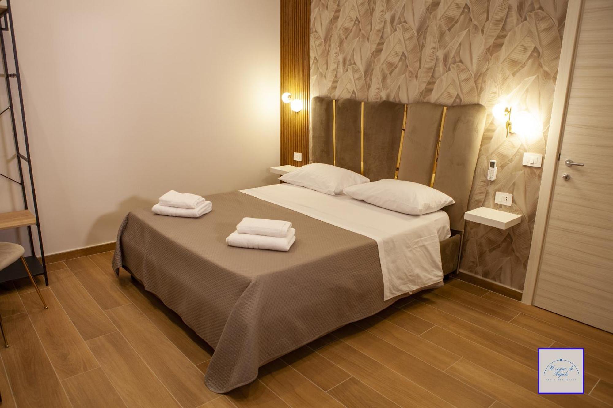 Il Regno Di Napoli Hotel Buitenkant foto