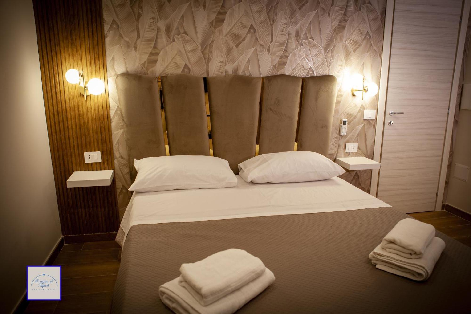 Il Regno Di Napoli Hotel Buitenkant foto