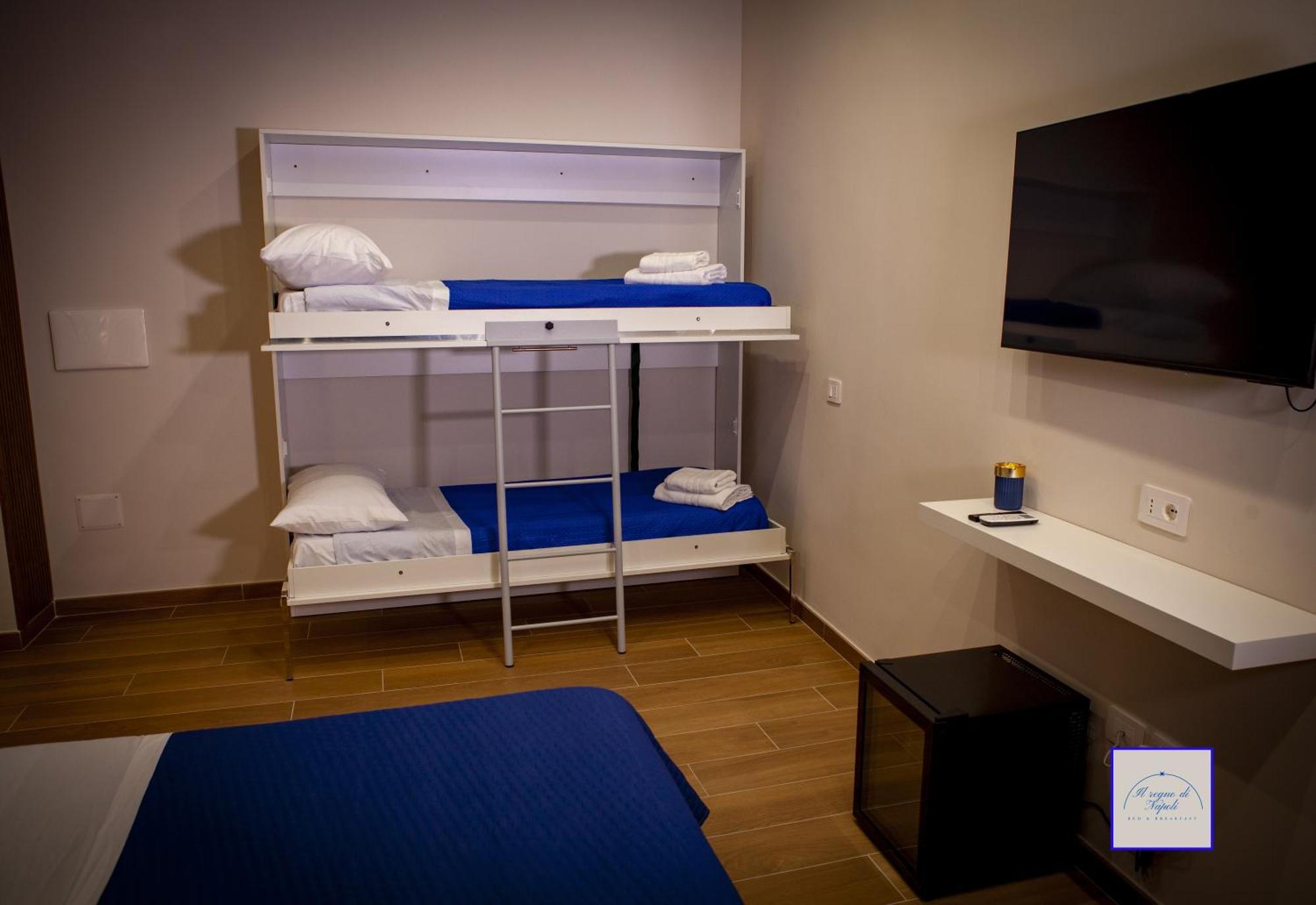Il Regno Di Napoli Hotel Buitenkant foto